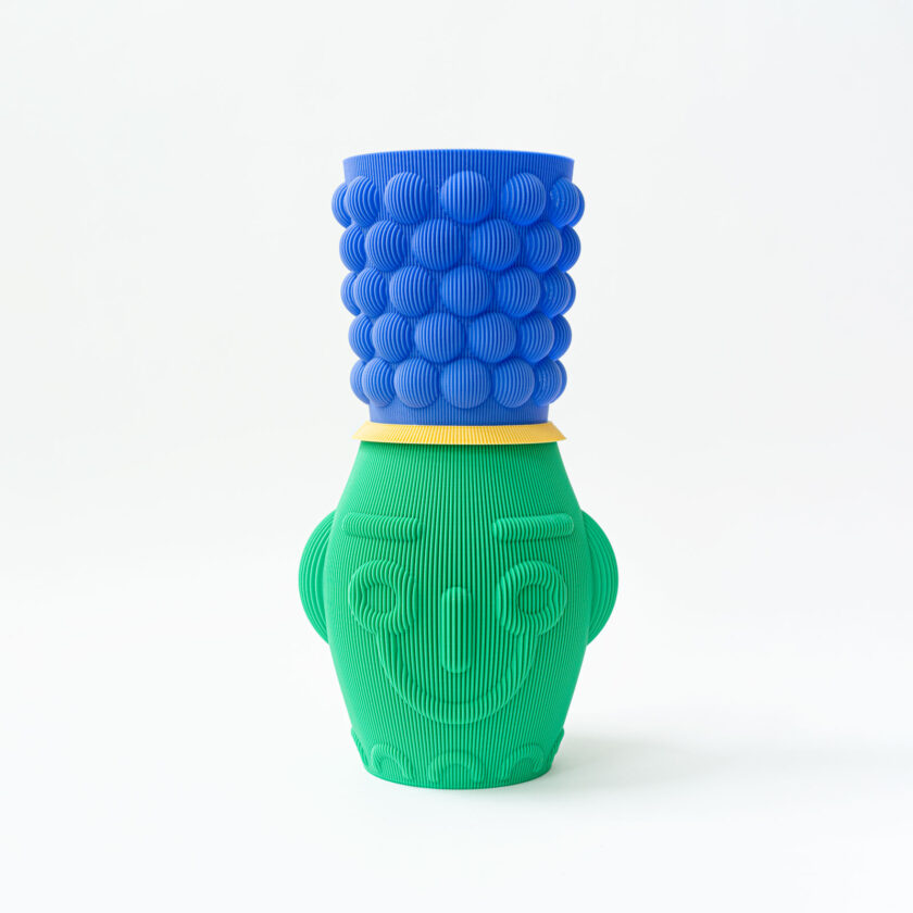 Vase with Face 01 (BlueYellowGreen)